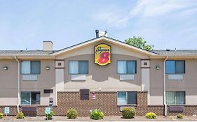 Super 8 By Wyndham Hampton